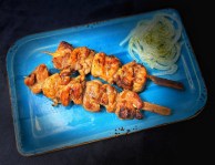 photo_5285281661359092397_y