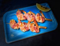 photo_5285281661359092398_y